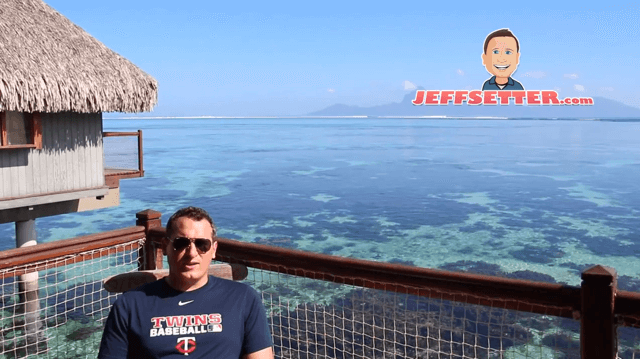 [Video] Le Meridien Tahiti Hotel Review (Standard Room and Overwater Bungalow)
