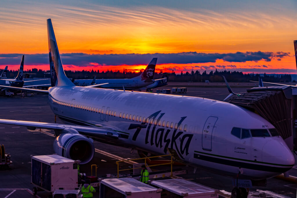 Alaska Airlines 893 SEA-HNL Premium Class