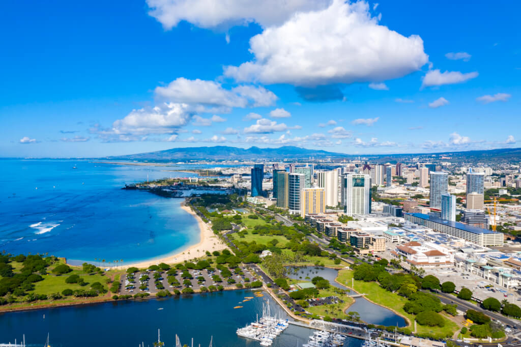 Hawaii Governor Threatens Return to Lockdown