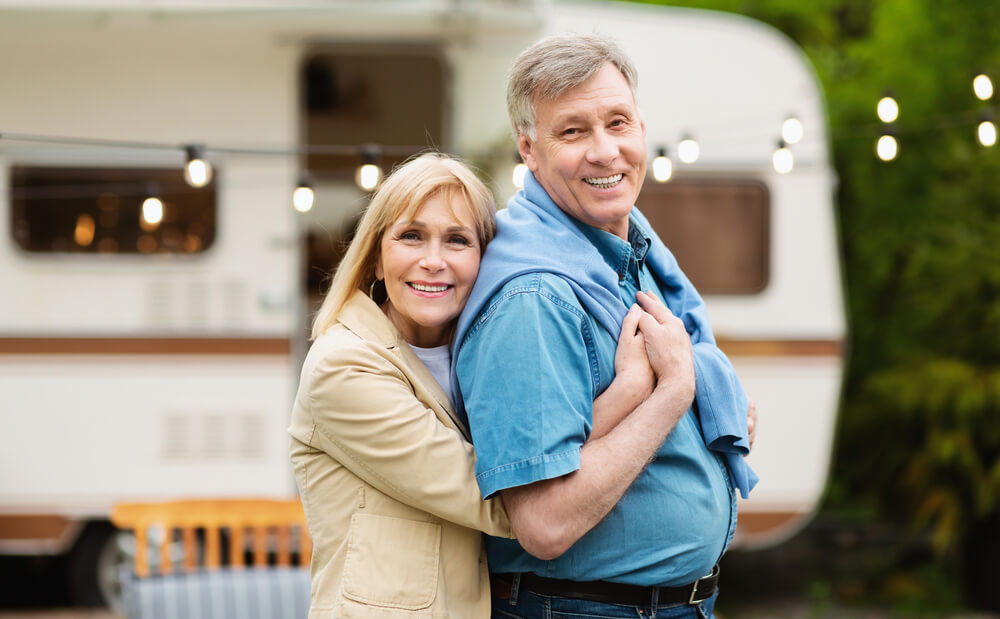 6 Best Travel Trailers for Senior Couples