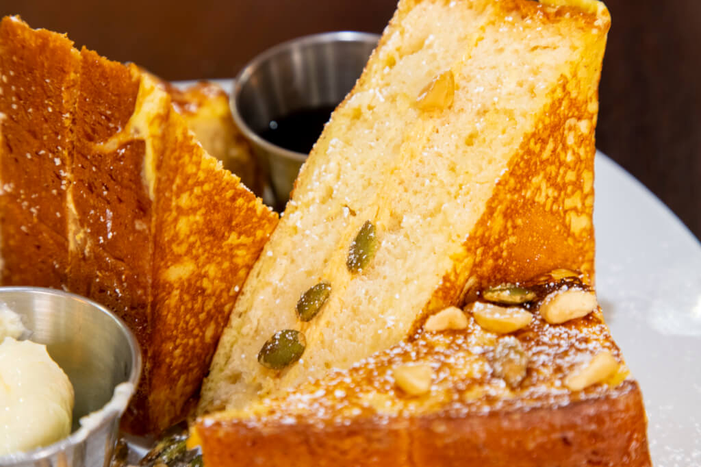 Review: SixtyTwo MarcKet Wailuku Brunch
