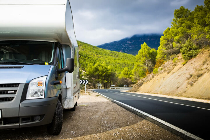 How Do You Tow a Broken Motorhome 