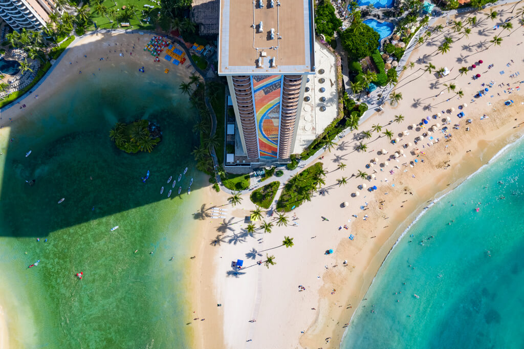 Waikīkī Hotel Workers Ratified New Contracts