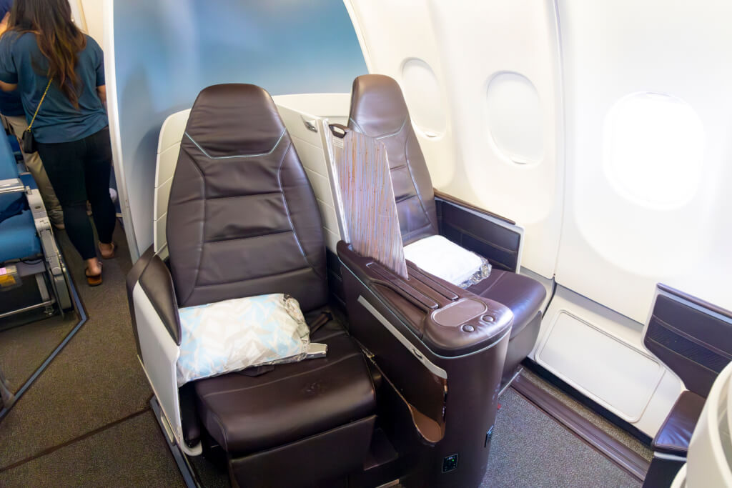 Hawaiian Air Airbus A330 business class seats