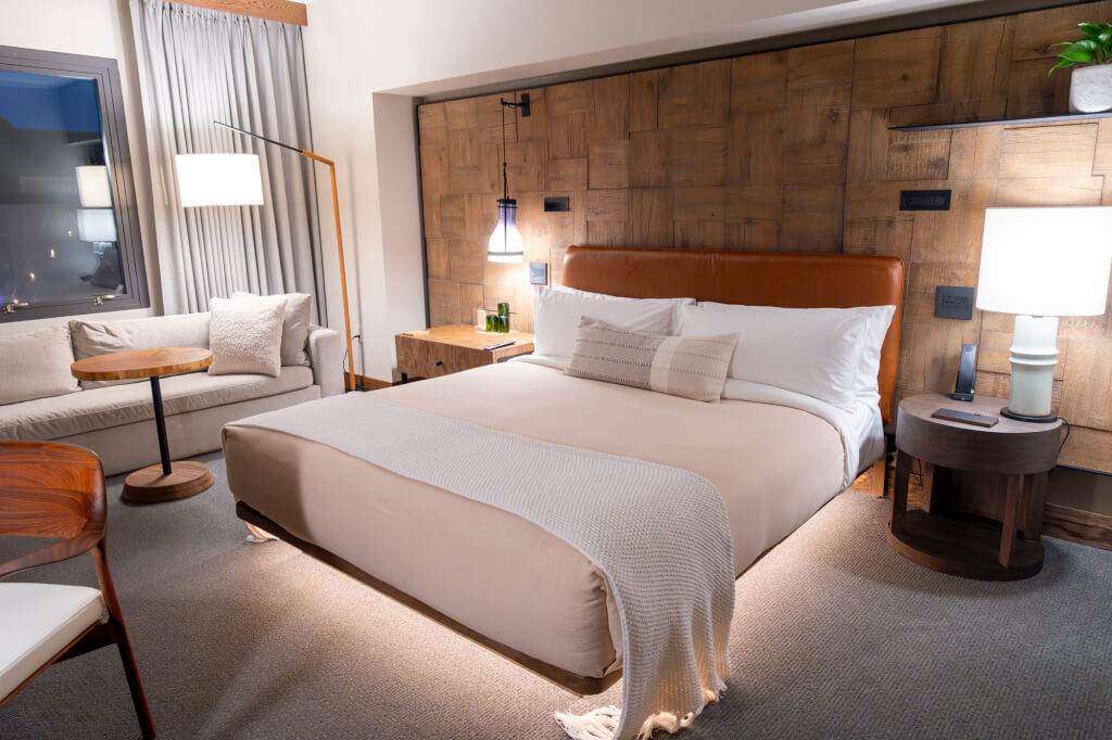 1 Hotel SF king room
