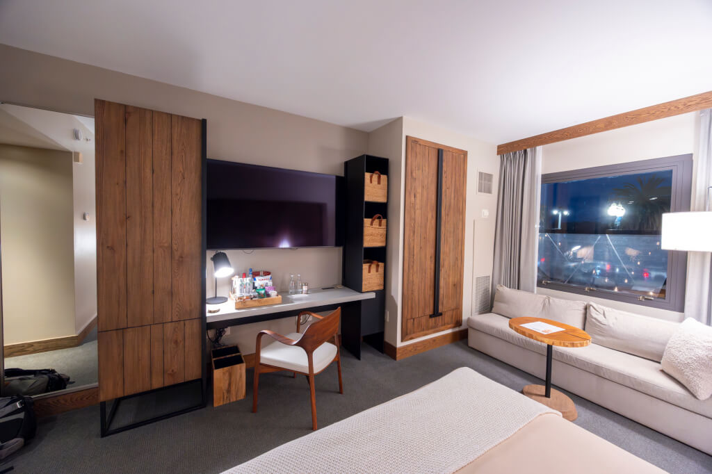 1 Hotel SF king room