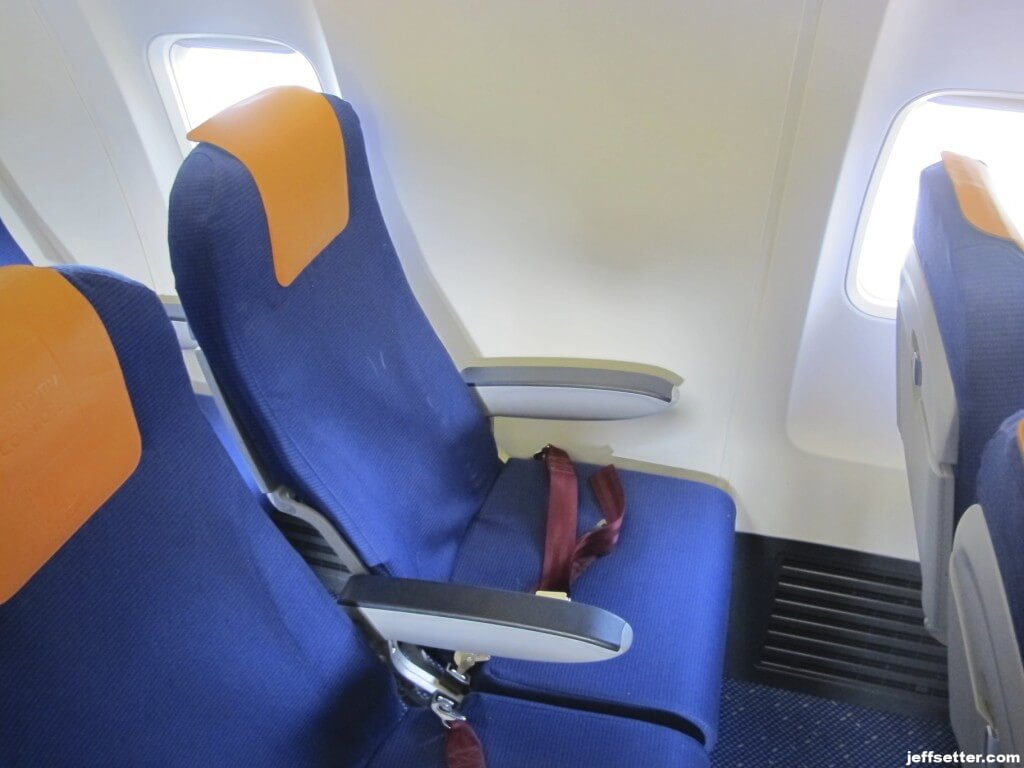 Intra Europe Economy Comfort Seat