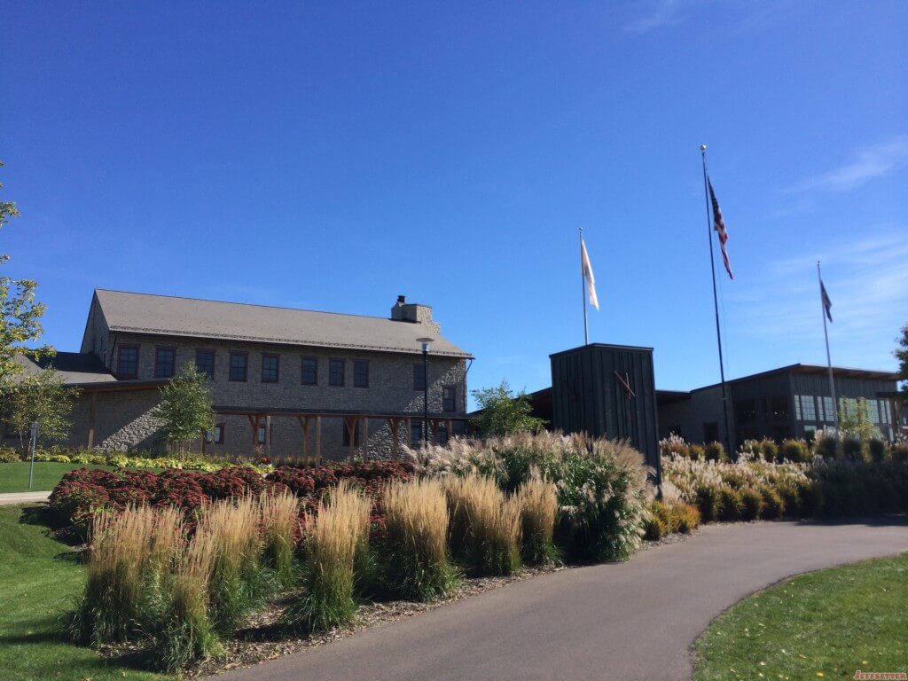 Approach to Hazeltine Clubhouse