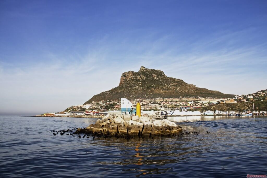 View leaving Hout Bay