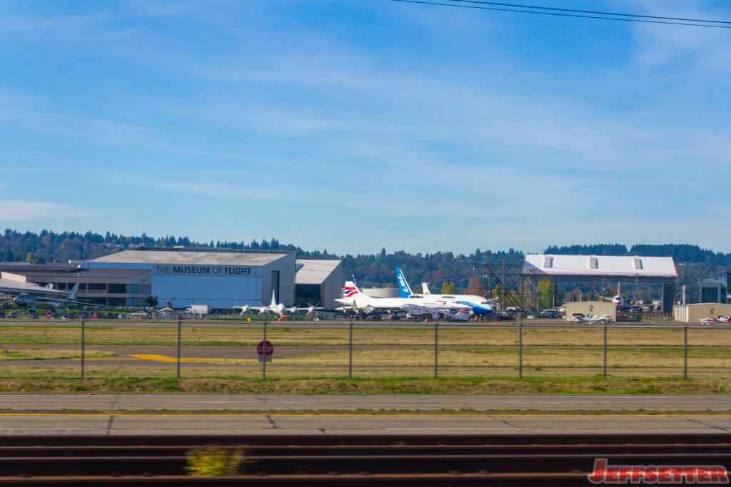 Amtrak-16