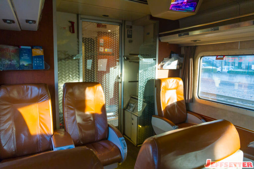 Amtrak-9