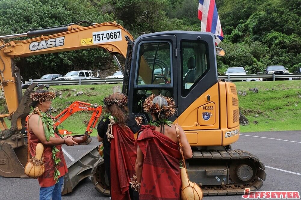 Iao Valley State Monument Reconstruction Begins