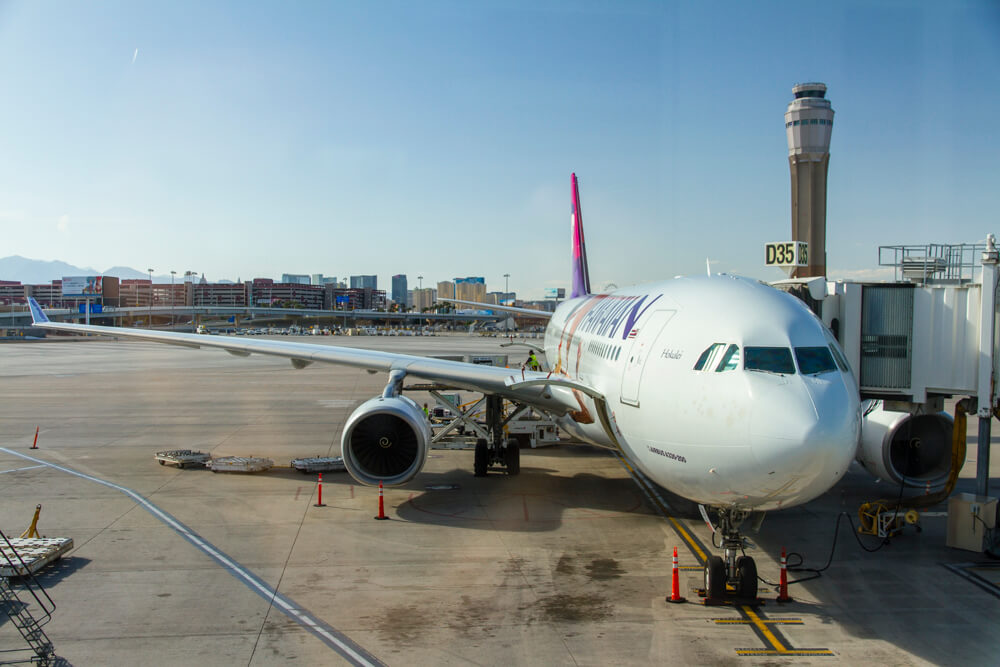 Hawaiian Airlines Considers Basic Economy