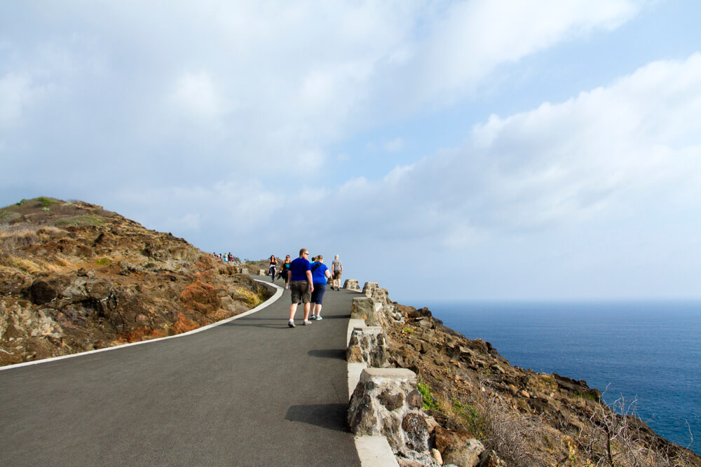 Makapuu Point Lighthouse Trail