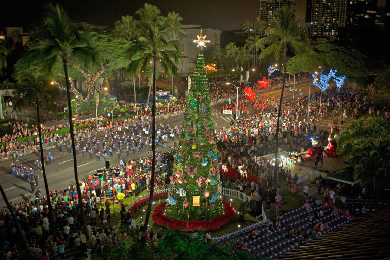 Honolulu Tree Lighting Ceremony 2017 Jeffsetter Travel