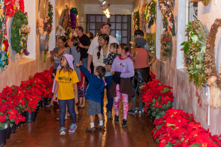 Honolulu Tree Lighting Ceremony 2017 Jeffsetter Travel