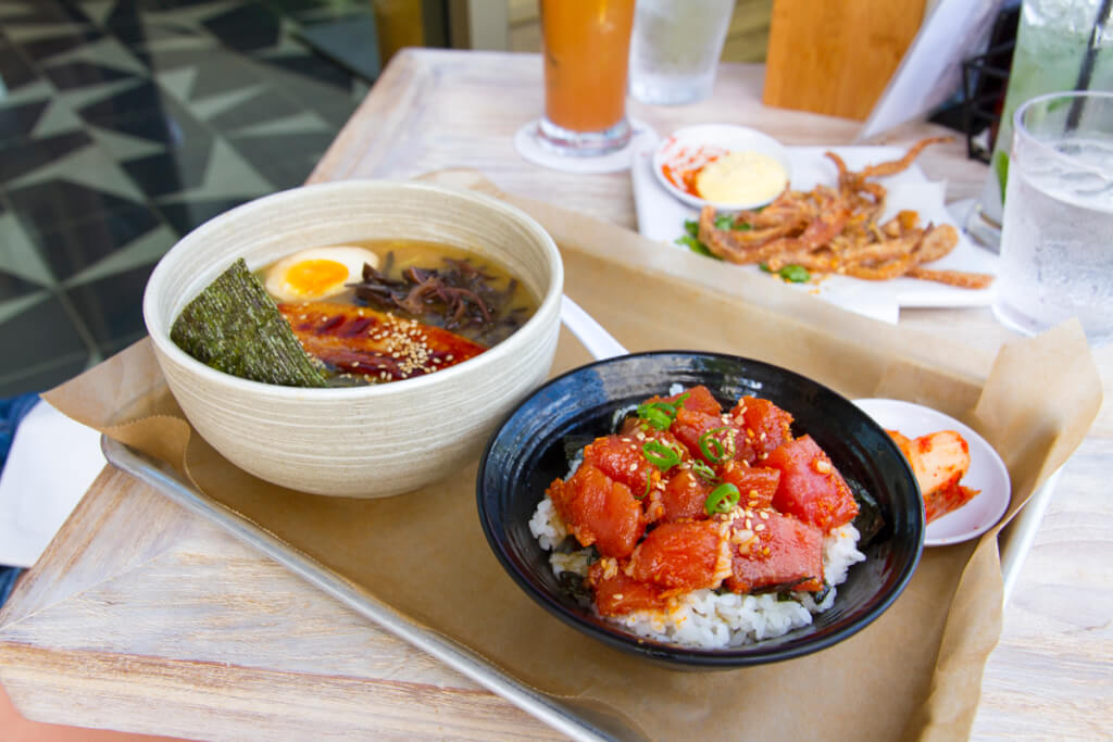 Review: Momosan Waikiki - Jeffsetter Travel