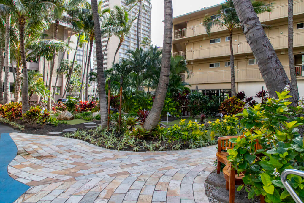 Courtyard Waikiki 1-Bedroom Suite