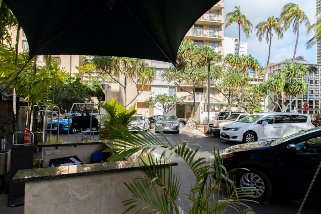 Courtyard Waikiki 1-Bedroom Suite