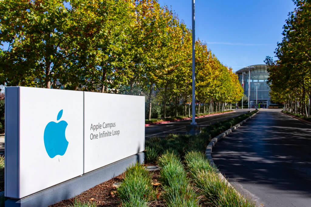 can you visit apple campus