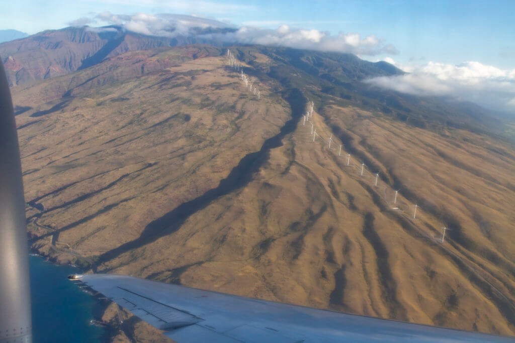 Hawaiian Airlines 146 HNL-OGG