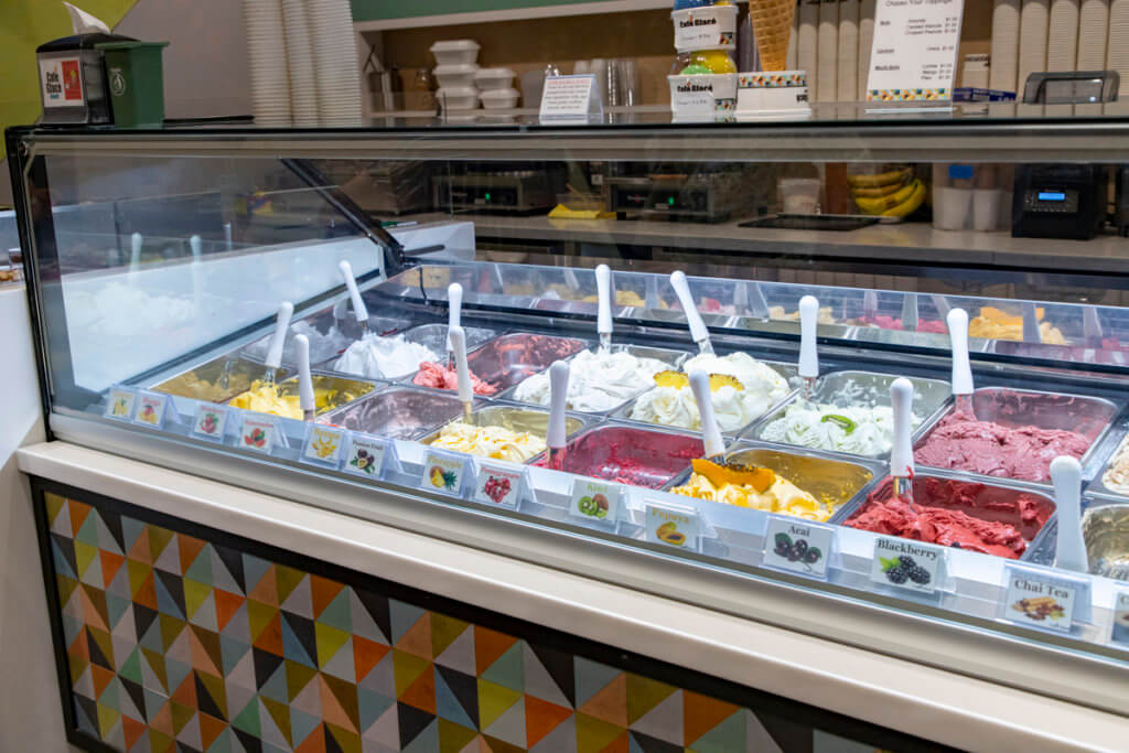 Review: Cafe Glace Waikiki Beach Walk - Jeffsetter Travel