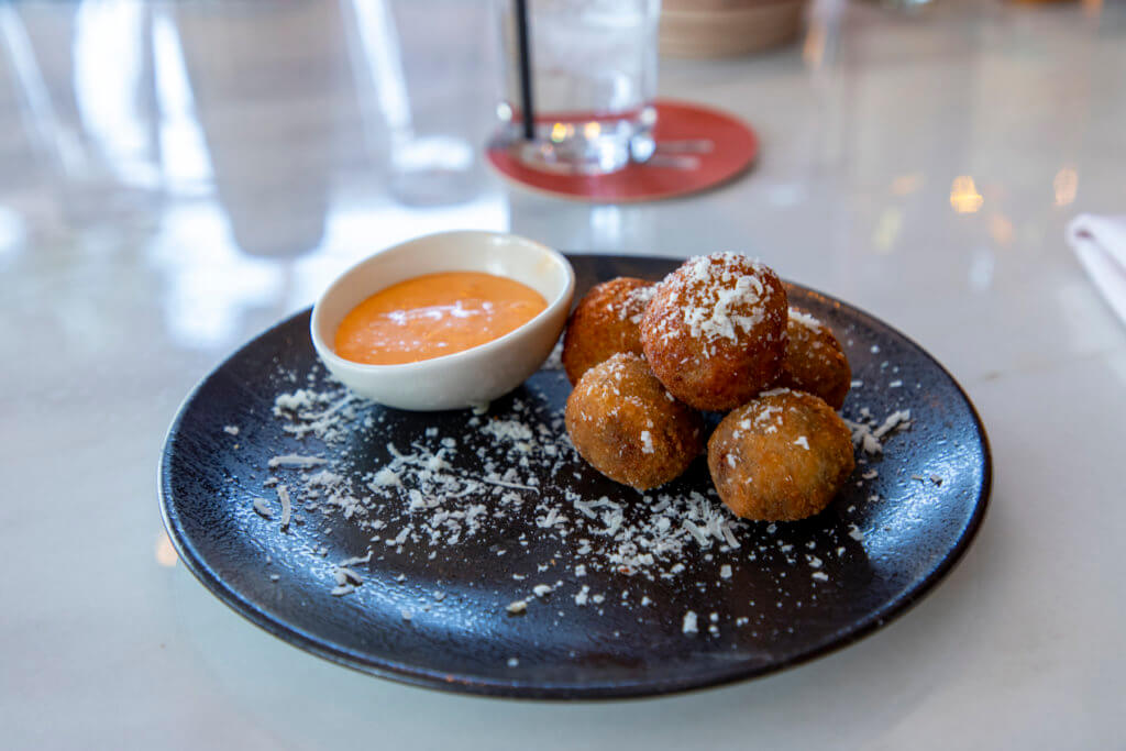 Reviewing the Defunct Masso Osteria Las Vegas