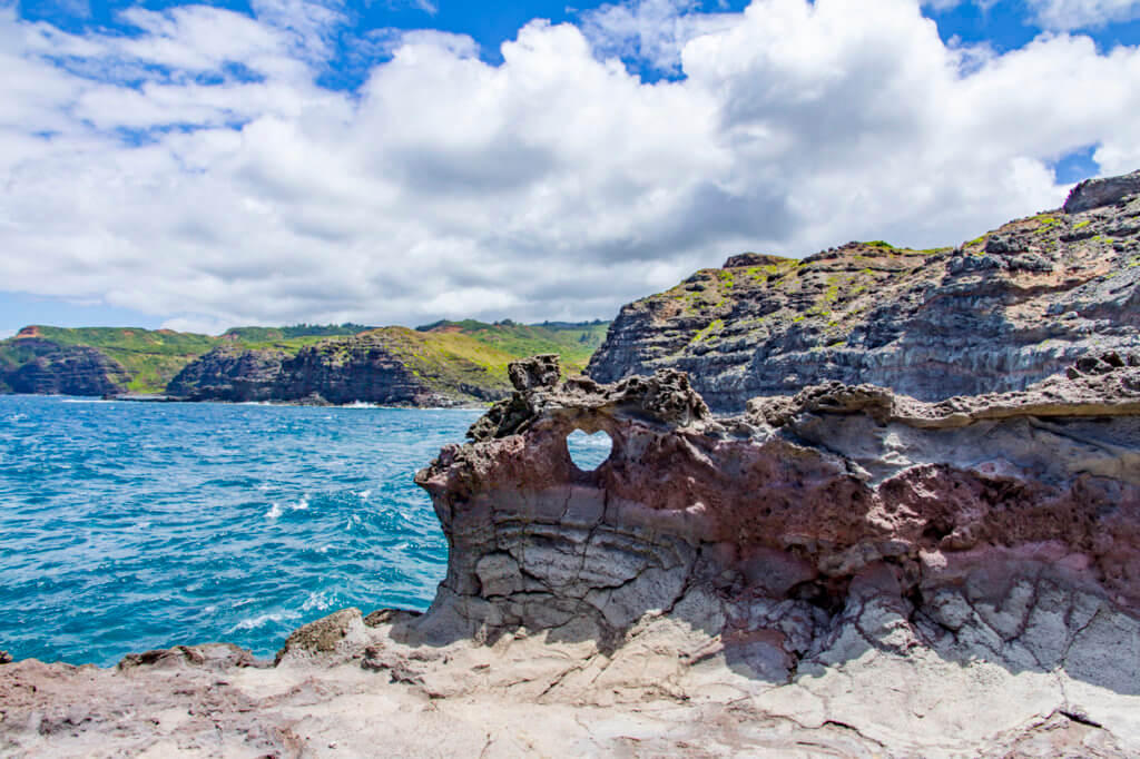 The Nakalele Heart Rock is No More - Jeffsetter Travel