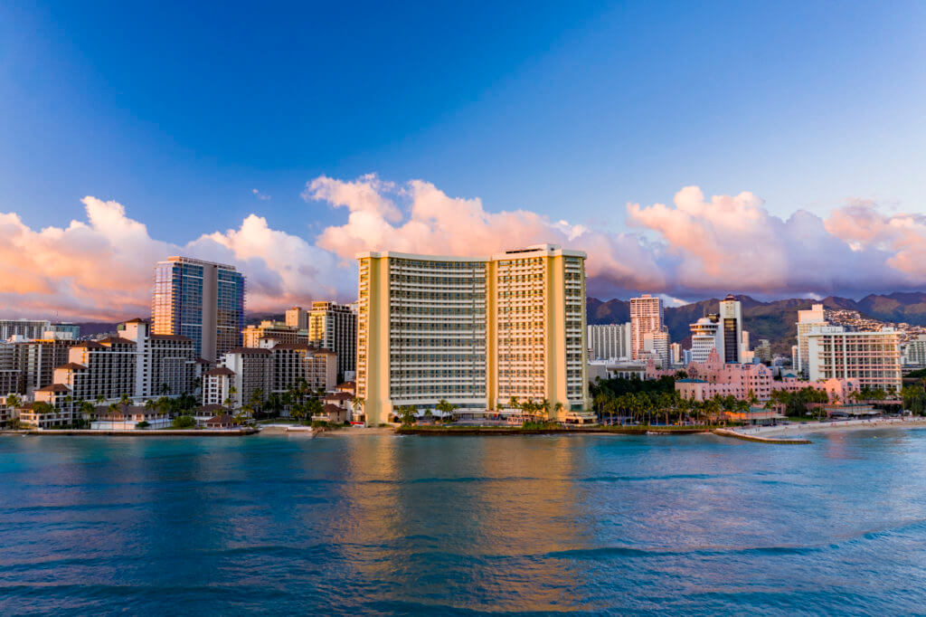 Hawaii Hotel Reopening Guide