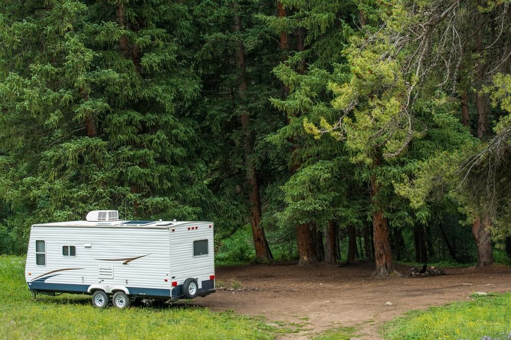 The Best Travel Trailers Under 4000 Pounds