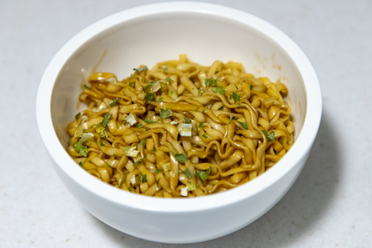 Review Momofuku Instant Noodles Jeffsetter Travel