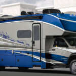 Dynamax Isata 5 class c for towing boats