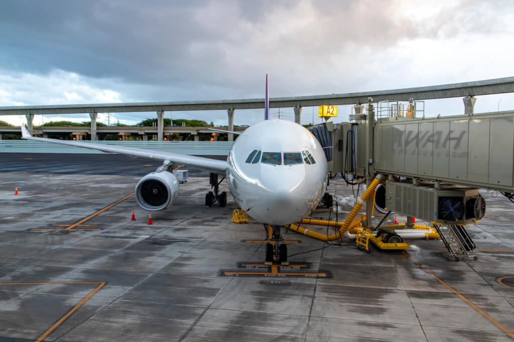 The New Honolulu Airport Mauka Concourse