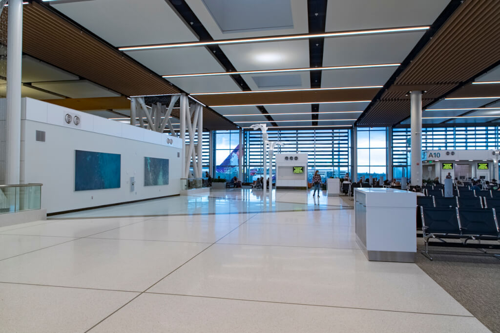 The New Honolulu Airport Mauka Concourse