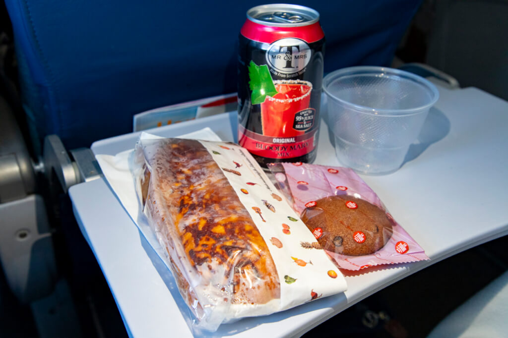 Hawaiian Air HA6 Honolulu to Las Vegas in-flight meal