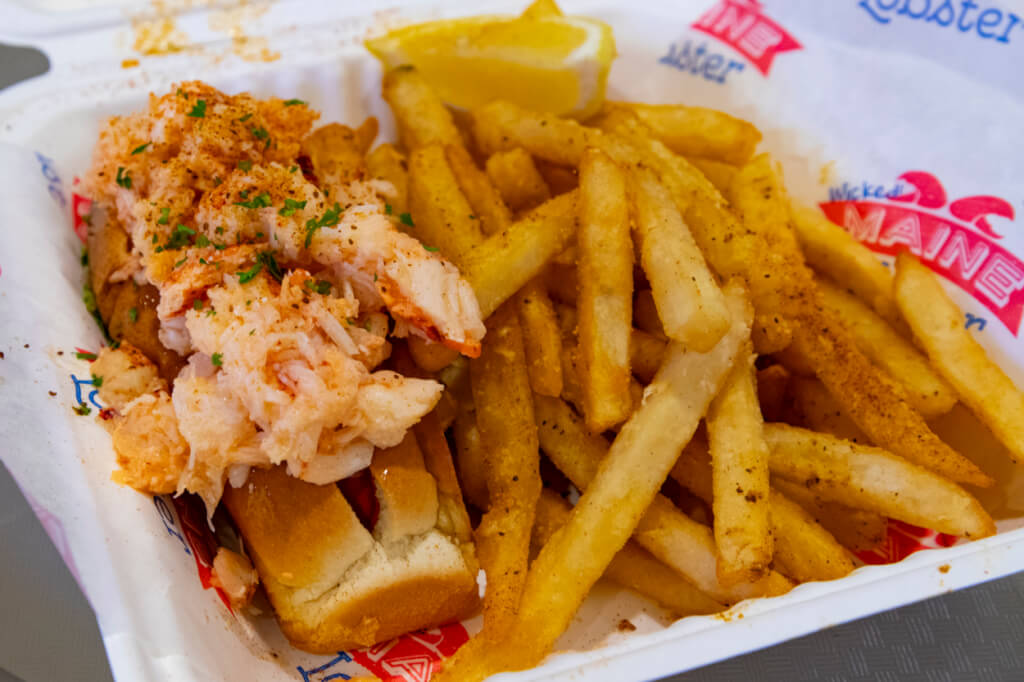 Wicked Maine Lobster Waikiki