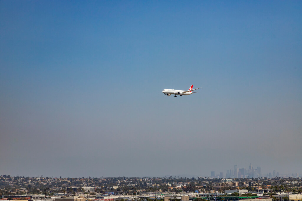US Eliminates Pre-Entry Testing
