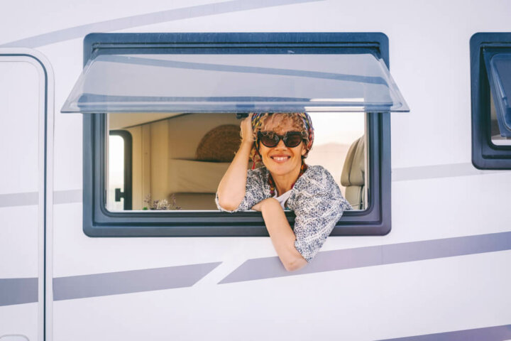 Framed vs. Frameless RV Windows