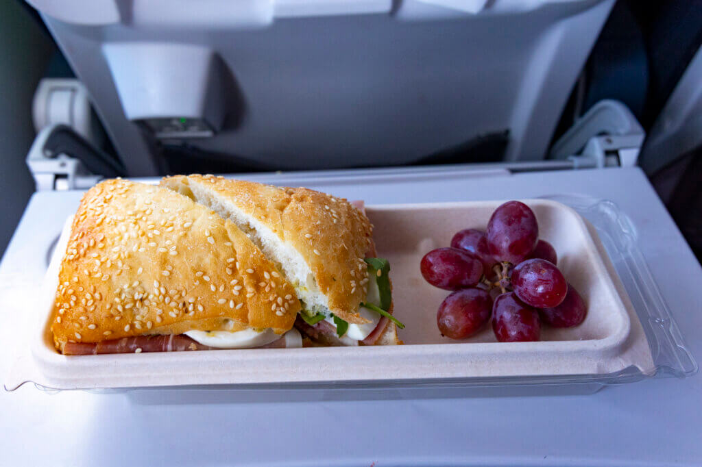 Alaska Air Fall 2022 Menu Review