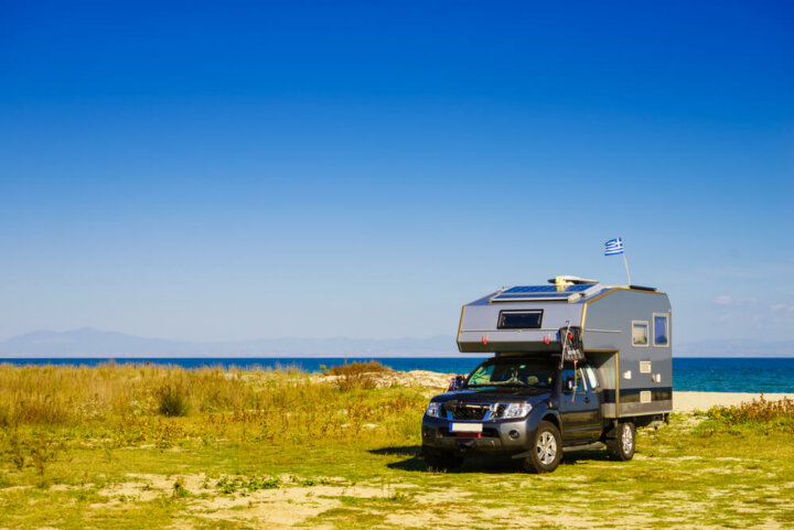 Can You Sleep In A Truck Camper Off The Truck 