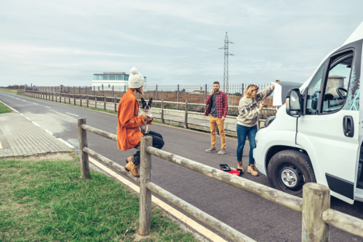 How to Tell When an RV Battery Is Dead