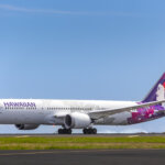 Hawaiian Air 787-9 departing HNL