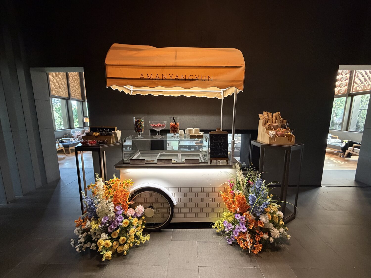 The cart.