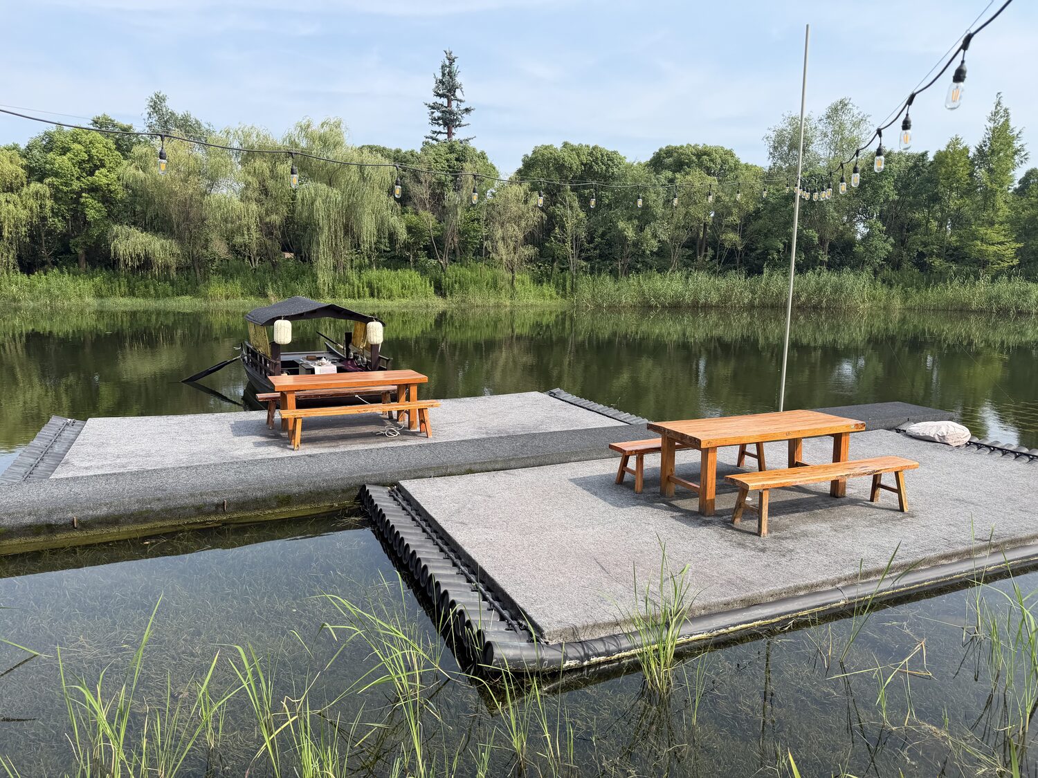 The tables out on the platform.
