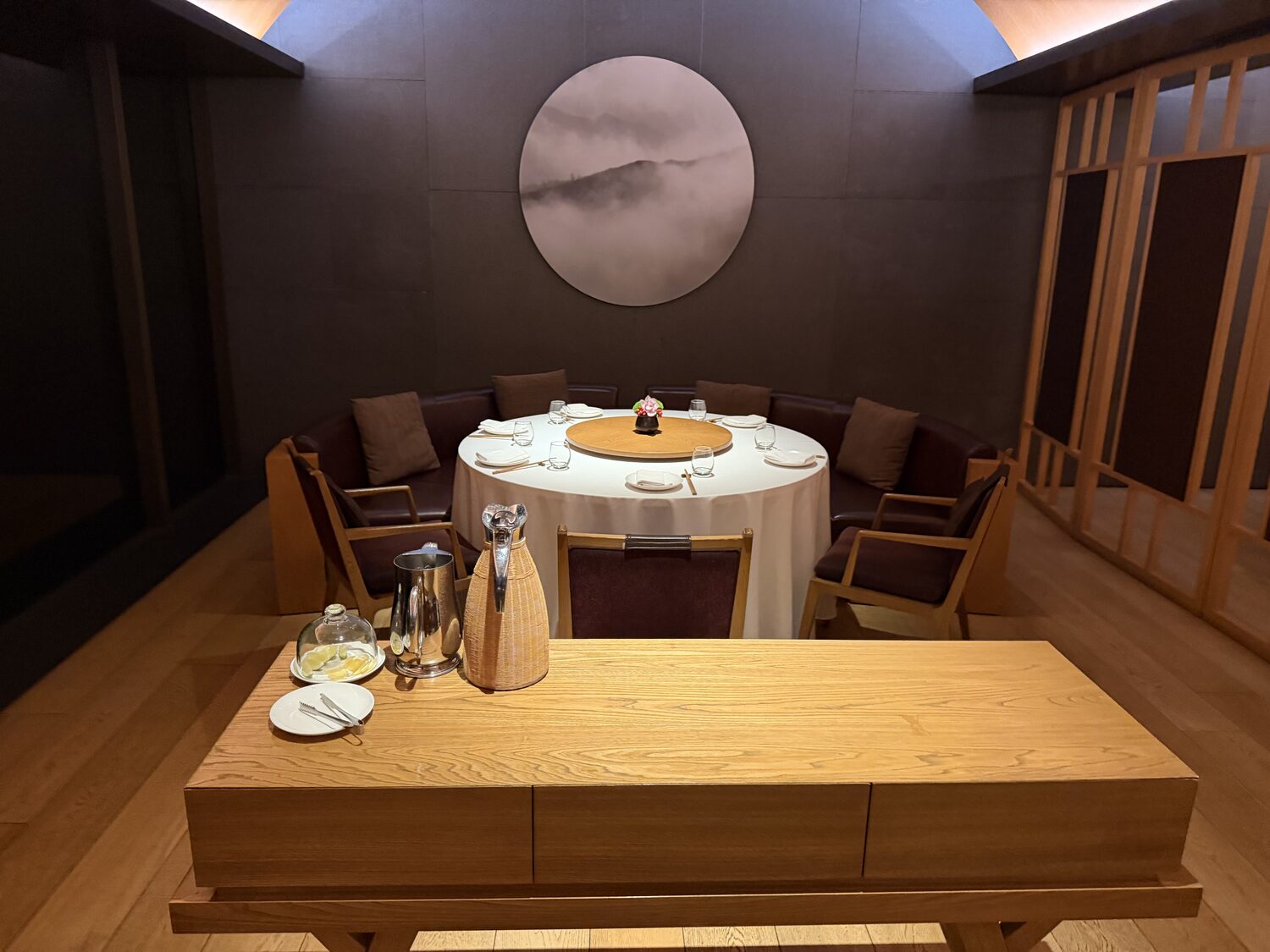 The private room.